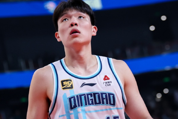 官方：开拓者召回中国新星杨瀚森 G联盟20+7+7表现成关键